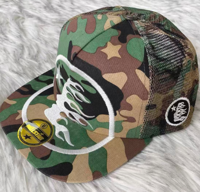 Hellstar Big Logo Trucker Hat Camo (Snapback)