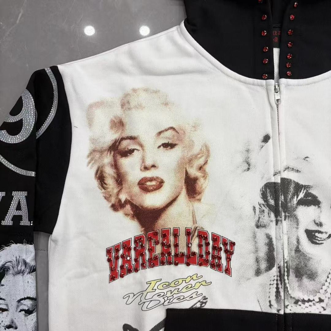 Vintage Icon Graphic Hoodie