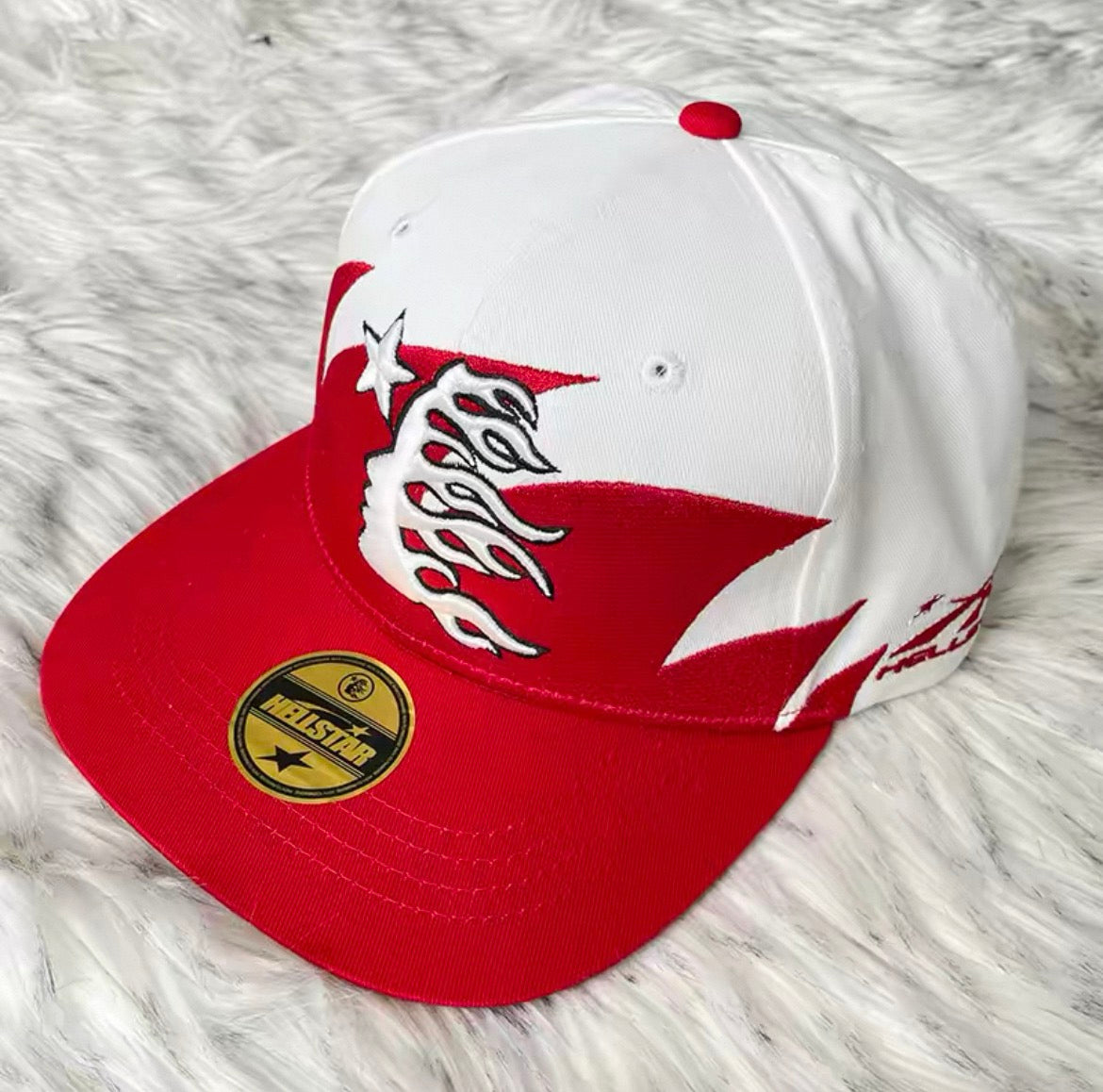 Hellstar Shark Teeth Trucker Hat Red (Snapback)